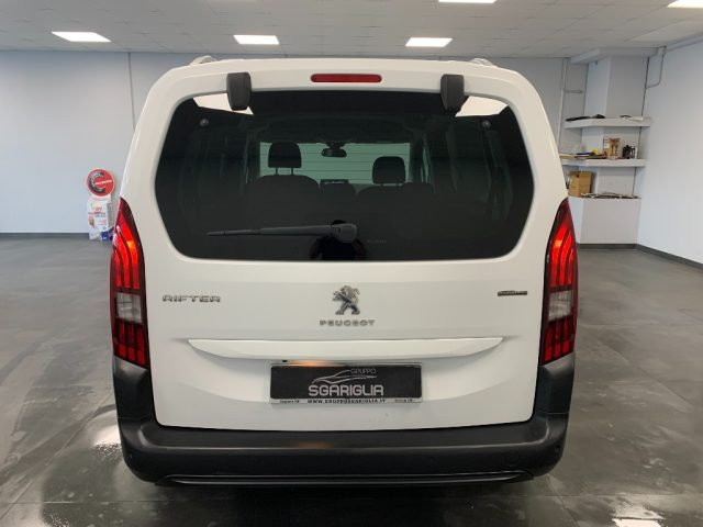 PEUGEOT Rifter usata, con Alzacristalli elettrici
