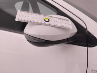 TOYOTA Yaris usata, con Airbag testa