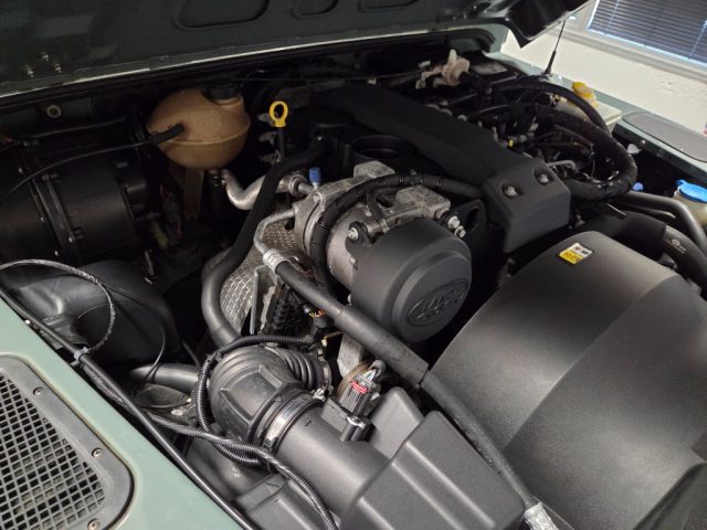 LAND ROVER Defender usata 47