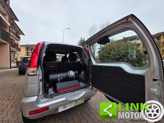 DAIHATSU Terios usata, con Fari LED