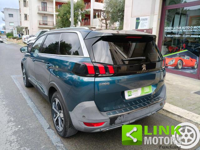 PEUGEOT 5008 usata, con Specchietti laterali elettrici