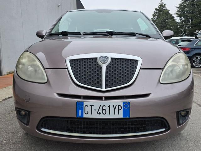 LANCIA Ypsilon usata, con Airbag