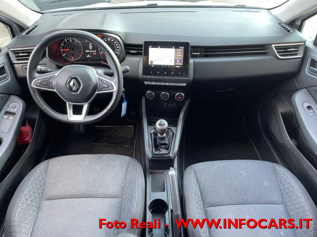 RENAULT Clio usata, con Park Distance Control