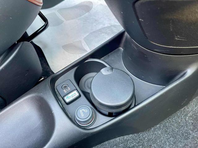 ABARTH 500C usata, con Sedile posteriore sdoppiato