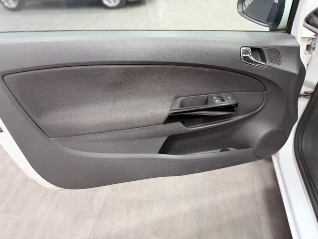 OPEL Corsa usata, con Fendinebbia