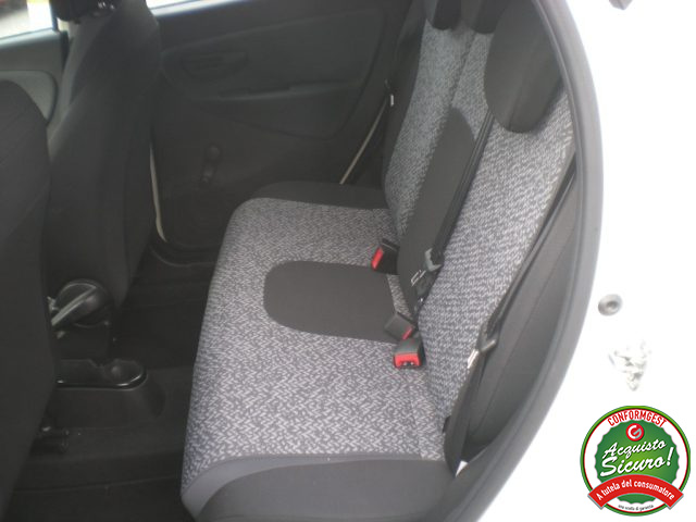 LANCIA Ypsilon usata, con Autoradio digitale