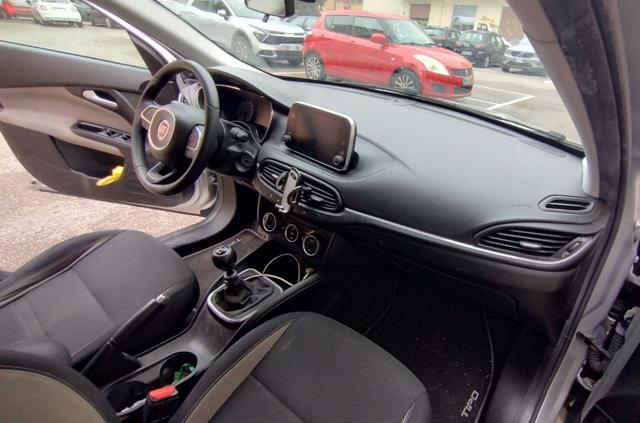 FIAT Tipo usata, con Sensori di parcheggio posteriori
