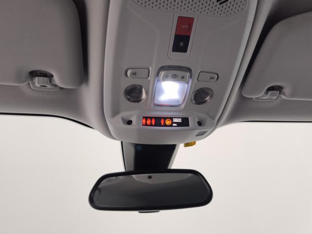 PEUGEOT 2008 usata, con USB