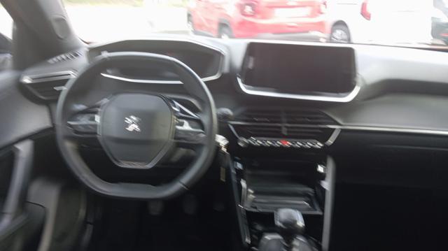PEUGEOT 2008 usata, con Boardcomputer