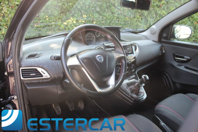 LANCIA Ypsilon usata, con Airbag laterali
