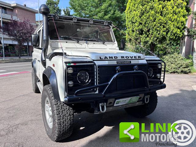 LAND ROVER Defender usata 30