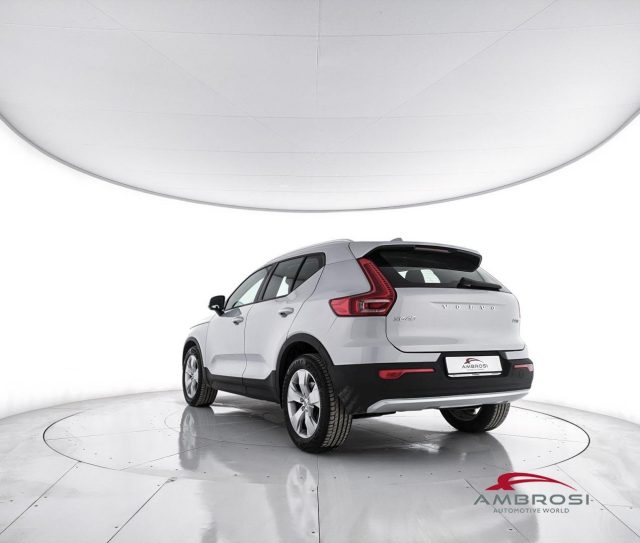 VOLVO XC40 usata 3