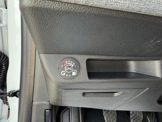 RENAULT Clio usata, con Servosterzo