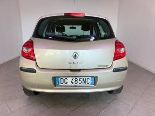 RENAULT Clio usata 10