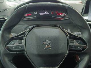 PEUGEOT 2008 usata, con Autoradio digitale