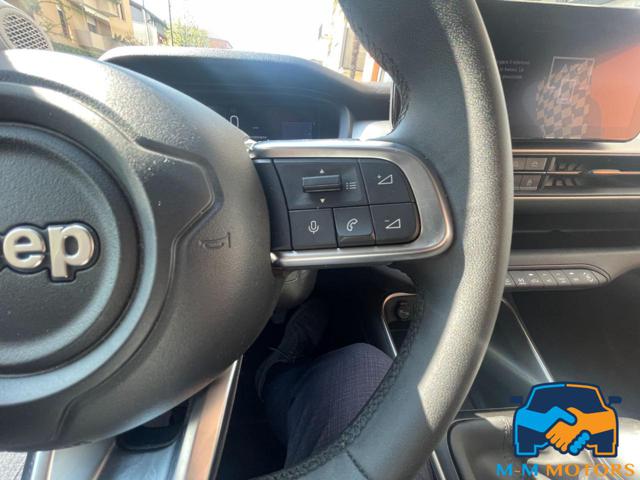 JEEP Avenger usata, con USB
