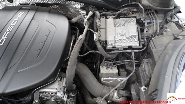 PORSCHE Macan usata 168