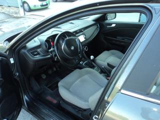 ALFA ROMEO Giulietta usata, con Airbag laterali
