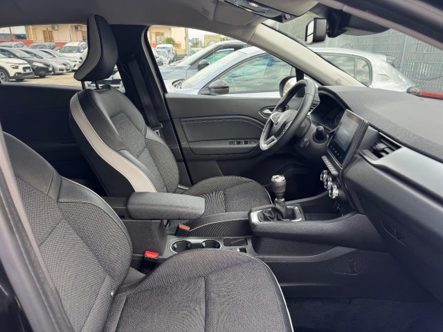 RENAULT Captur usata, con Fendinebbia