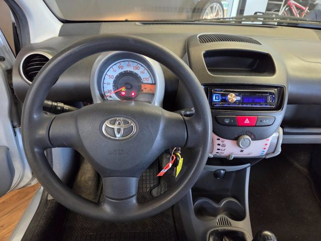 TOYOTA Aygo usata, con Chiusura centralizzata
