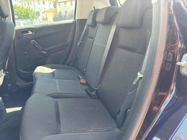 PEUGEOT 208 usata, con Cerchi in lega
