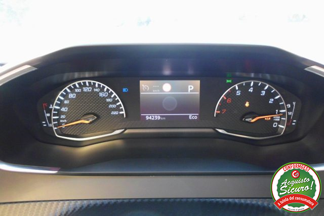 PEUGEOT 2008 usata, con USB