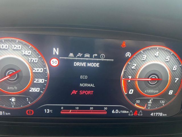 HYUNDAI i20 usata, con Controllo automatico clima