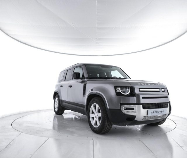 LAND ROVER Defender usata 9