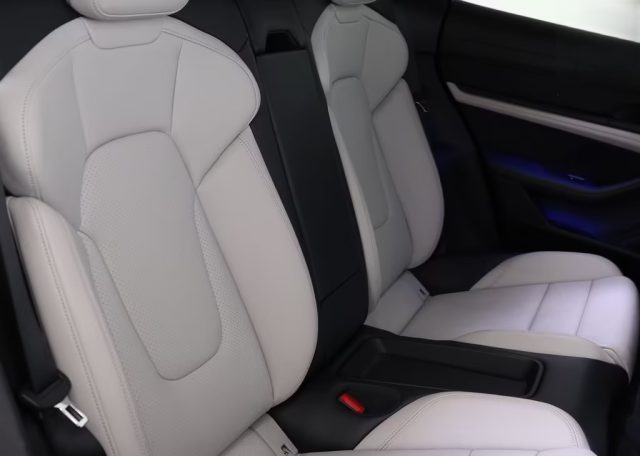PORSCHE Taycan usata, con Cruise Control