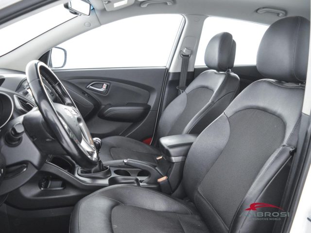 HYUNDAI iX35 usata 8