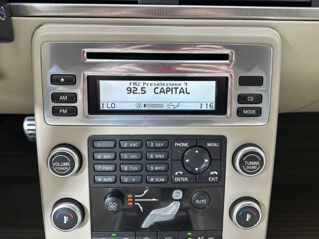 VOLVO XC70 usata, con Sedile posteriore sdoppiato