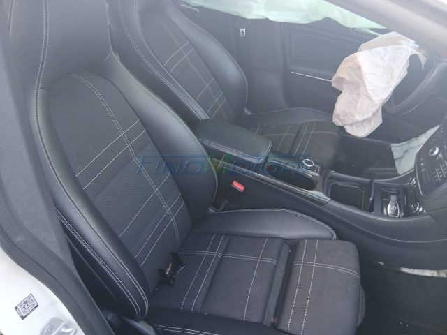 MERCEDES-BENZ CLA 200 usata, con Climatizzatore