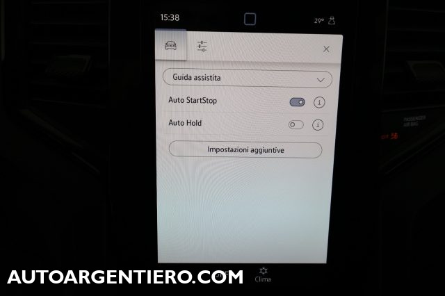 VOLKSWAGEN Amarok usata, con Interni in pelle