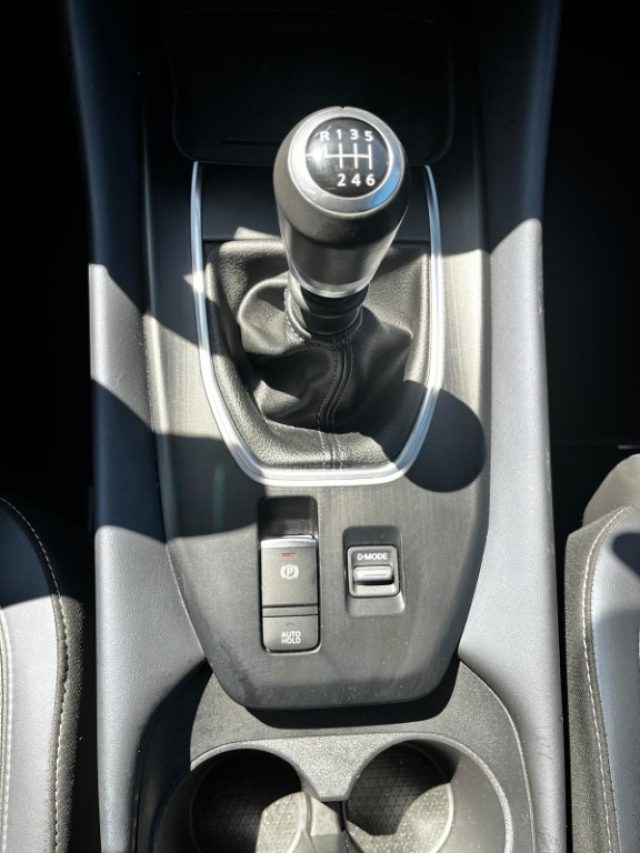 NISSAN Qashqai usata, con Autoradio digitale