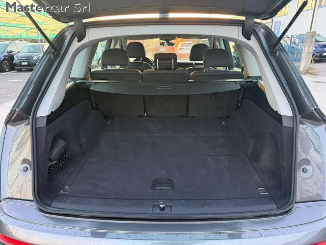AUDI Q7 usata, con Interni in pelle