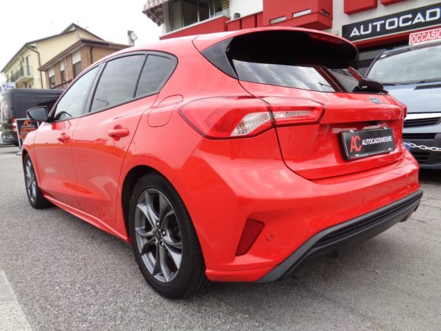 FORD Focus usata, con Boardcomputer