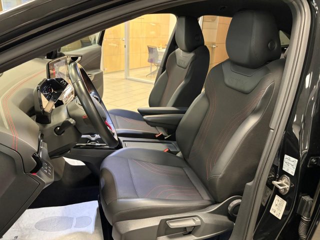 VOLKSWAGEN ID.5 usata, con USB