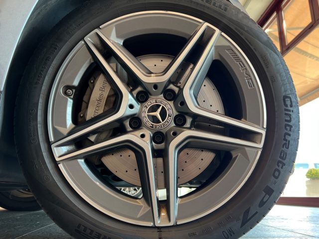 MERCEDES-BENZ E 300 usata, con Interni in pelle