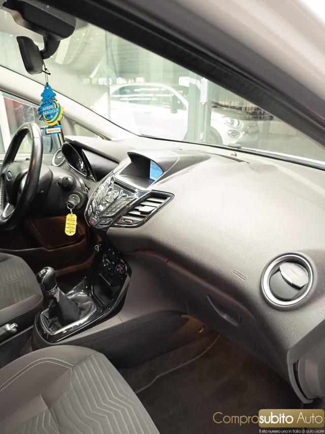 FORD Fiesta usata 27