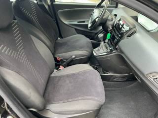 LANCIA Ypsilon usata 13
