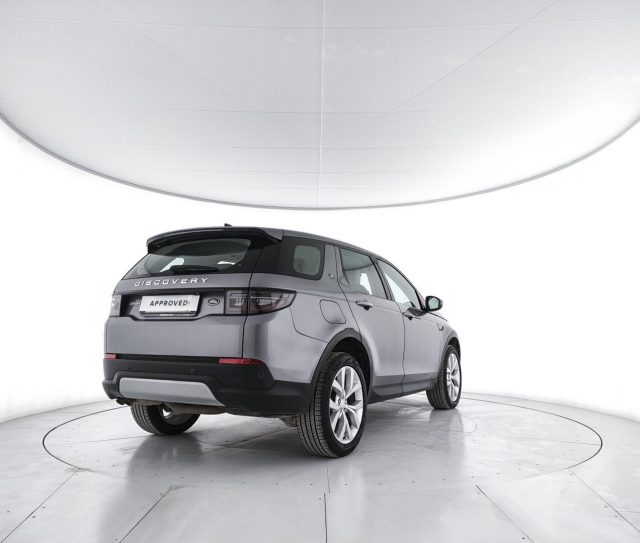 LAND ROVER Discovery Sport usata 1