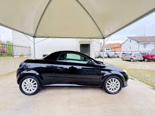OPEL Tigra usata, con Chiusura centralizzata