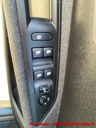 PEUGEOT 3008 usata, con Bracciolo