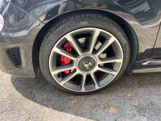 ABARTH 595C usata, con Airbag
