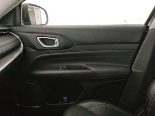 JEEP Compass usata, con Sedile posteriore sdoppiato