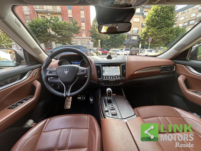 MASERATI Levante usata, con Park Distance Control