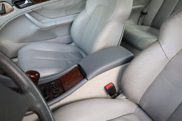 MERCEDES-BENZ CLK 200 usata 42