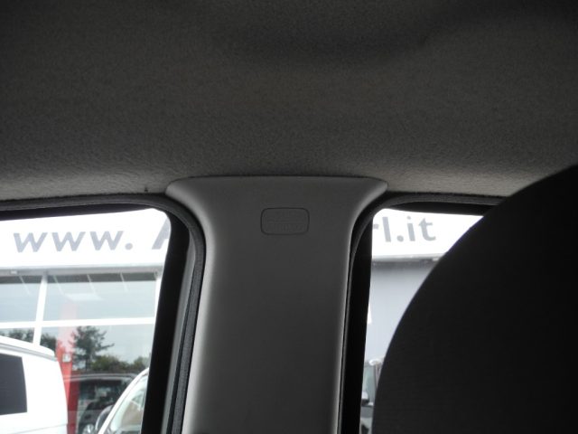 NISSAN Micra usata, con Airbag testa