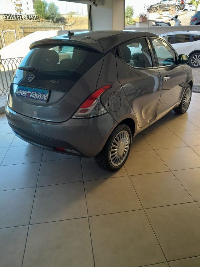 LANCIA Ypsilon usata, con Climatizzatore