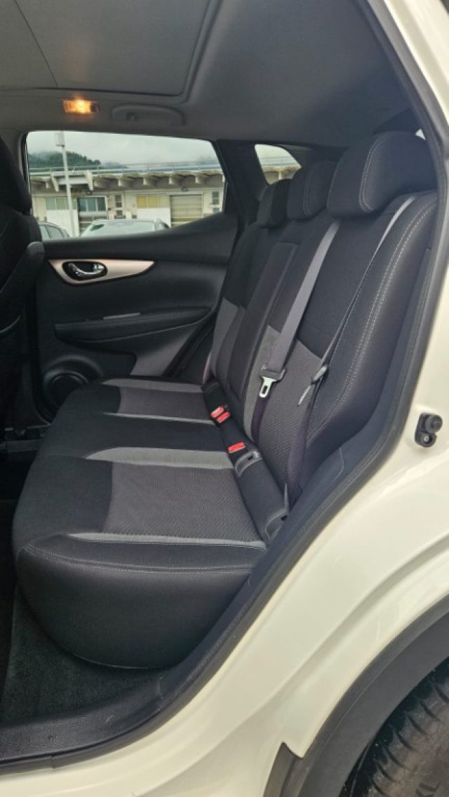 NISSAN Qashqai usata, con Climatizzatore